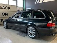 Gebraucht BMW 330 231 PS (169 kW) 2002 Schwarz Kombi