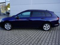 Gebraucht VW Golf VIII Life 116 PS (85 kW) 2022 Atlantic blue metallic Kombi