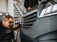 Gebraucht Opel Vivaro 121 PS (88 kW) 2019 Weiß Van / Kleinbus