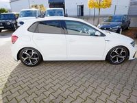 Gebraucht VW Polo R-line 95 PS (69 kW) 2020 Weiß Kleinwagen