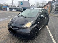 Gebraucht Toyota Aygo 65 PS (47 kW) 2007 Schwarz Kleinwagen