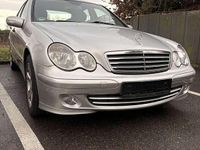 Gebraucht Mercedes C180 Classic 143 PS (105 kW) 2004 Limousine