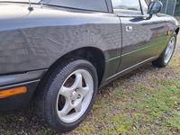 Gebraucht Mazda MX5 90 PS (66 kW) 1997 Schwarz Cabrio