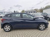 Gebraucht Hyundai i20 Select 101 PS (74 kW) 2020 Grau Kleinwagen