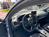 gebraucht Audi A3 Sportback 1.0 TFSI S tronic -silber metallic-