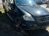 Gebraucht Mercedes ML280 AMG 190 PS (139 kW) 2006 Schwarz SUV