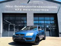 Gebraucht Ford Focus Trend 116 PS (85 kW) 2005 Blau Limousine