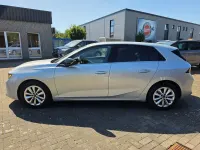 Gebraucht Opel Astra Elegance 131 PS (96 kW) 2023 Silber Kleinwagen