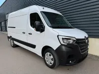 Gebraucht Renault Master Komfort 150 PS (110 kW) 2023 Weiß Van / Kleinbus