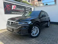 Gebraucht VW Touareg 231 PS (169 kW) 2025 Schwarz SUV