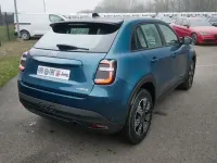 Neu Fiat 600 Icon 110 PS (80 kW) 2026 Mare grün metallic (blau) SUV