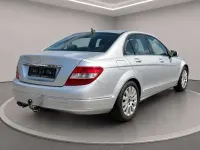 Gebraucht Mercedes C200 184 PS (135 kW) 2010 Silber Limousine