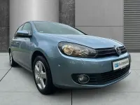 Gebraucht VW Golf VI Team 86 PS (63 kW) 2011 Blau Limousine