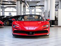Gebraucht Ferrari SF90 2022 Rot Cabrio