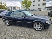 Gebraucht BMW 320 M Sport 170 PS (125 kW) 2002 Blau Cabrio