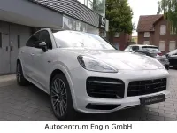 Gebraucht Porsche Cayenne Platinum Edition 462 PS (339 kW) 2023 Grau SUV