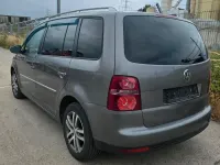 Gebraucht VW Touran 140 PS (102 kW) 2010 Grau Van / Kleinbus