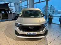 Gebraucht Ford Tourneo Titanium 122 PS (89 kW) 2024 Silber Van / Kleinbus