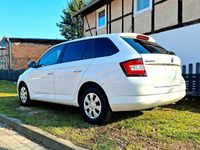 Gebraucht Skoda Fabia 75 PS (55 kW) 2015 Weiß Kombi