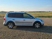 Gebraucht VW Touran Cross 140 PS (102 kW) 2011 Silber Van / Kleinbus