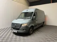 Gebraucht Mercedes Sprinter 170 PS (125 kW) 2022 Grau Van
