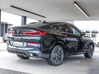 Gebraucht BMW X6 M Sport 286 PS (210 kW) 2025 Black sapphire metallic SUV