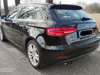 Gebraucht Audi A3 Ambiente 150 PS (110 kW) 2016 Schwarz Limousine
