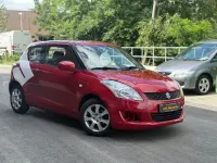 Gebraucht Suzuki Swift Comfort 94 PS (69 kW) 2011 Rot Kleinwagen