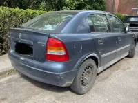 Gebraucht Opel Astra 75 PS (55 kW) 1999 Blau Limousine