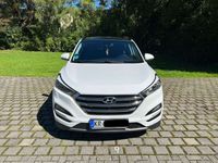 gebraucht Hyundai Tucson 2.0 CRDi 4WD Automatik Premium