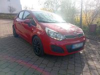 Gebraucht Kia Rio Edition 7 86 PS (63 kW) 2013 Rot Limousine