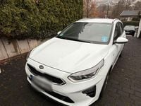 Gebraucht Kia Ceed 120 PS (88 kW) 2019 Weiß Kleinwagen