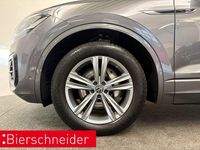 Gebraucht VW Touareg R-line 231 PS (169 kW) 2023 Grau SUV