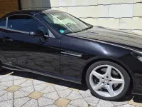 Gebraucht Mercedes SLK200 AMG line 184 PS (135 kW) 2015 Schwarz Cabrio