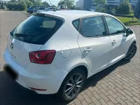 Używany Seat Ibiza Style 75 KM (55 kW) 2015 Biały Hatchback