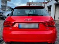Gebraucht Audi A1 85 PS (62 kW) 2010 Rot Kleinwagen