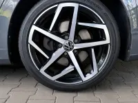 Gebraucht VW Golf VIII Style 190 PS (139 kW) 2023 Grau Limousine