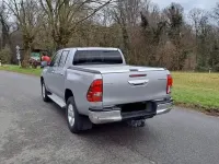 Gebraucht Toyota HiLux 150 PS (110 kW) 2020 Silber Pickup