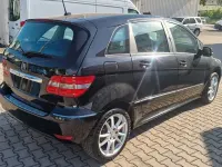 Gebraucht Mercedes B200 Sport 136 PS (100 kW) 2010 Schwarz Van / Kleinbus