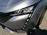 Gebraucht Peugeot 308 Active 131 PS (96 kW) 2022 Metfa artense silber Kombi