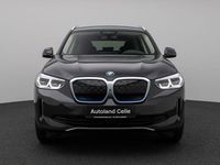 Gebraucht BMW iX3 Impressive 210 kW (286 PS) 2021 Sophistograu brillanteffekschwarz SUV