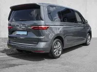 Gebraucht VW Multivan Style 150 PS (110 kW) 2022 Indiumgrau metallic Van / Kleinbus