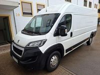 Gebraucht Peugeot Boxer 163 PS (119 kW) 2019 Weiß Van