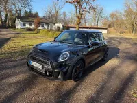 Używany Mini John Cooper Works 178 KM (130 kW) 2021 Czarny Hatchback