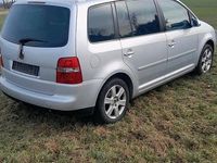 Gebraucht VW Touran 131 PS (96 kW) 2003 Silber Van / Kleinbus