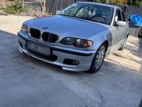 Gebraucht BMW 320 150 PS (110 kW) 2003 Silber Limousine
