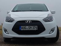 Gebraucht Hyundai ix20 Classic 90 PS (66 kW) 2016 Weiß Kleinwagen