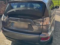 Gebraucht Mitsubishi Outlander 177 PS (130 kW) 2012 Grau SUV