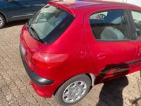 Gebraucht Peugeot 206 75 PS (55 kW) 2002 Rot Kleinwagen