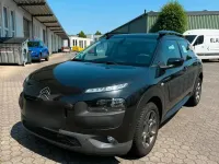 Gebraucht Citroën C4 Cactus 100 PS (73 kW) 2015 Schwarz Kleinwagen